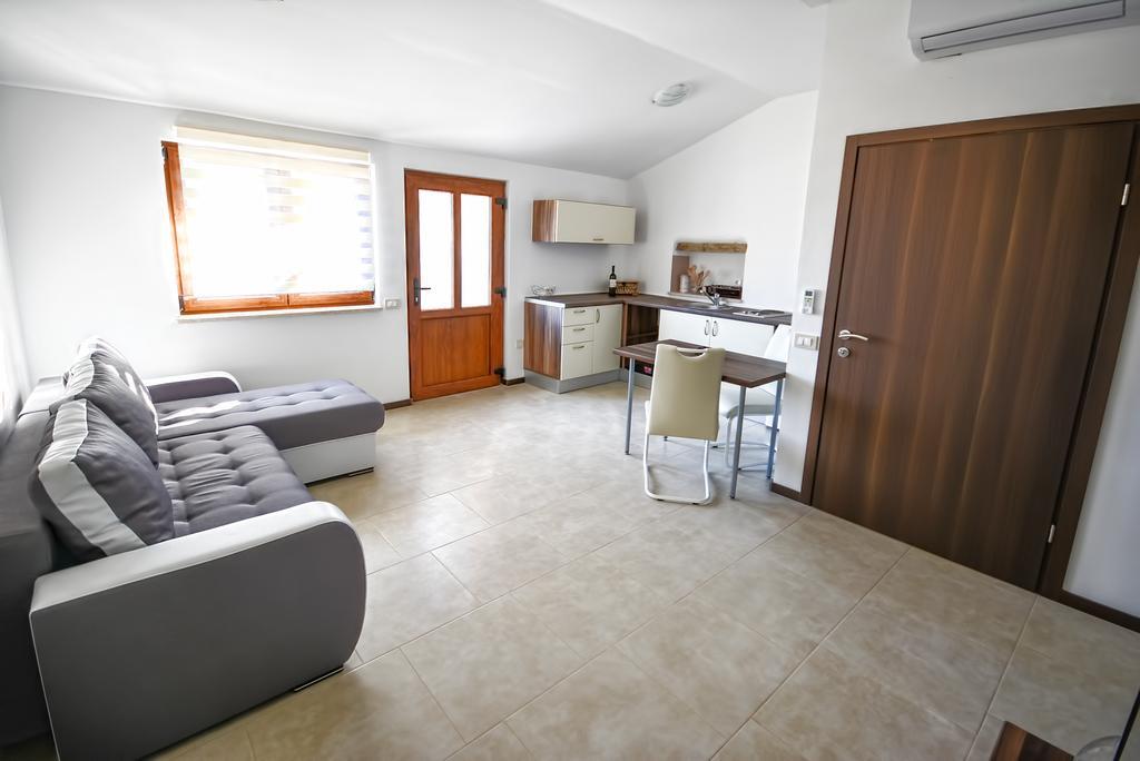Apartments Bertetic 坎法奈尔 外观 照片